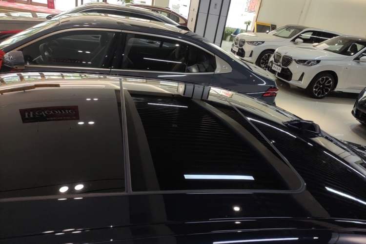 Used BMW 3 Series 2025 330Li M Sport Shadowline Package Roof
