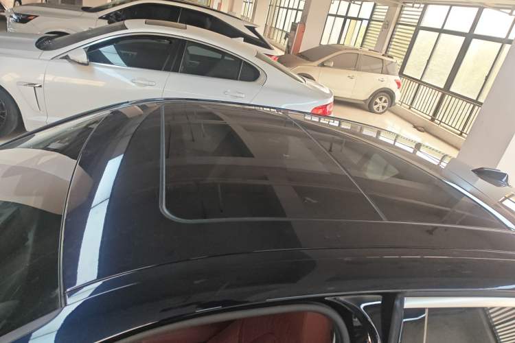 Used BMW 3 Series 2025 325Li M Sport Package Roof