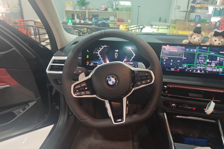 Used BMW 3 Series 2025 325Li M Sport Package Steering Wheel