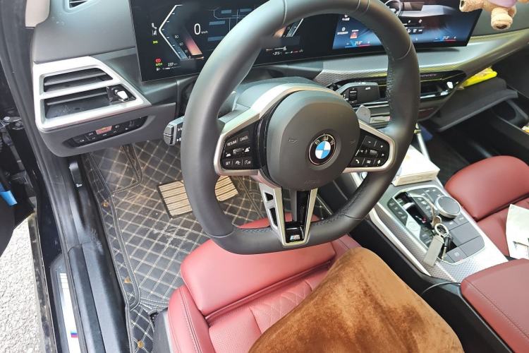 Used BMW 3 Series 2025 330Li M Sport Shadowline Package Steering Wheel