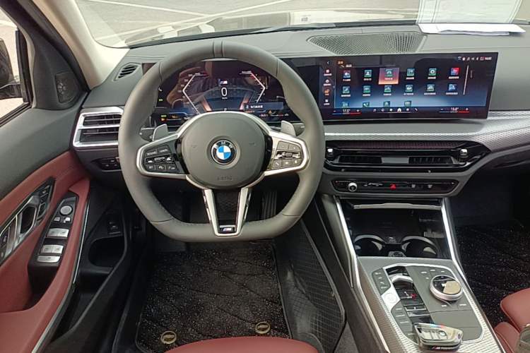 Used BMW 3 Series 2025 330Li M Sport Shadowline Package Steering Wheel