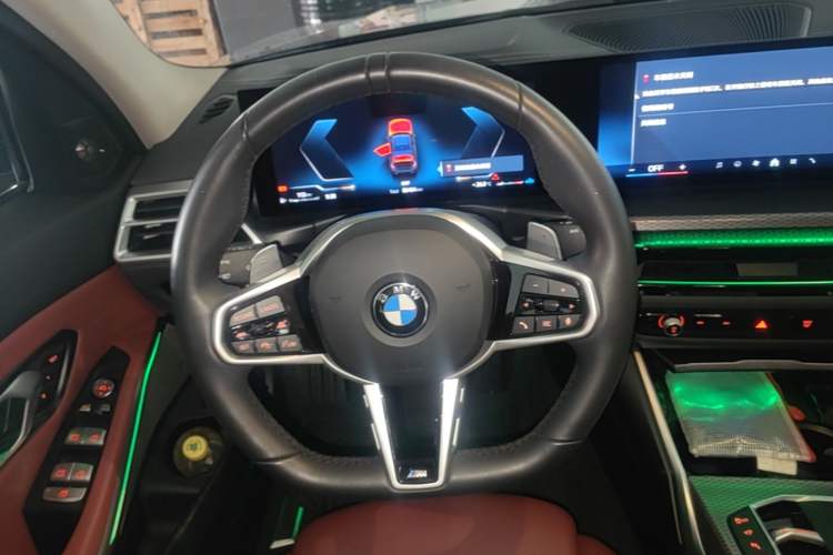 Used BMW 3 Series 2025 330Li M Sport Shadowline Package Steering Wheel