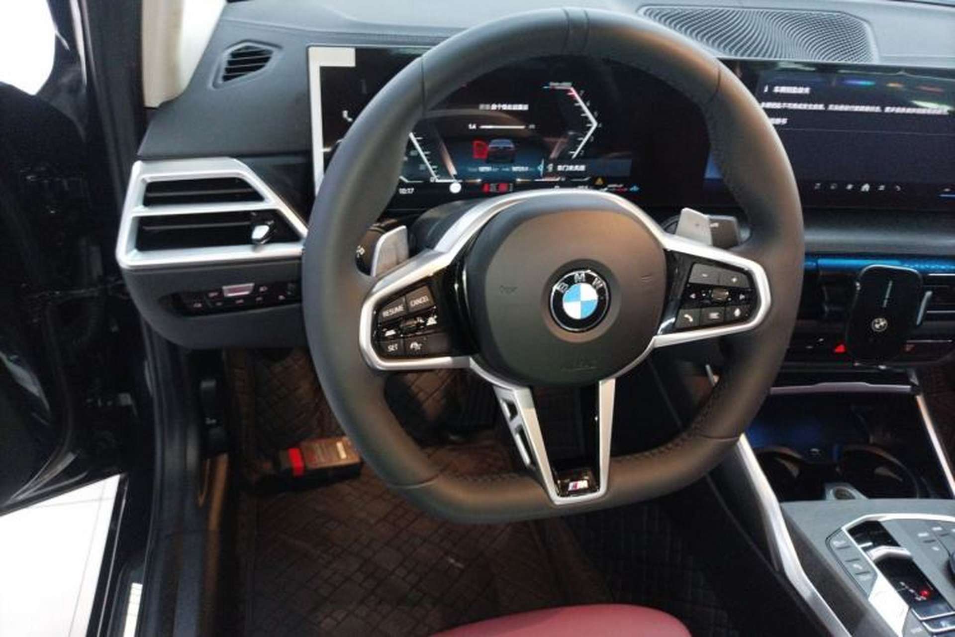 Used BMW 3 Series 2025 325Li M Sport Package Steering Wheel