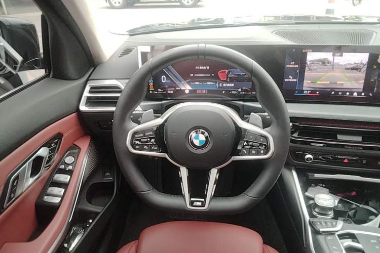 Used BMW 3 Series 2025 325Li M Sport Package Steering Wheel