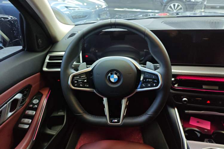 Used BMW 3 Series 2025 330Li M Sport Shadowline Package Steering Wheel