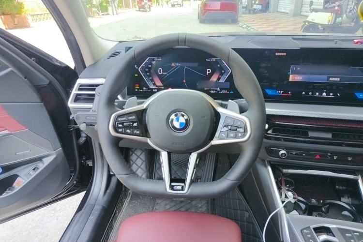 Used BMW 3 Series 2025 330Li M Sport Shadowline Package Steering Wheel