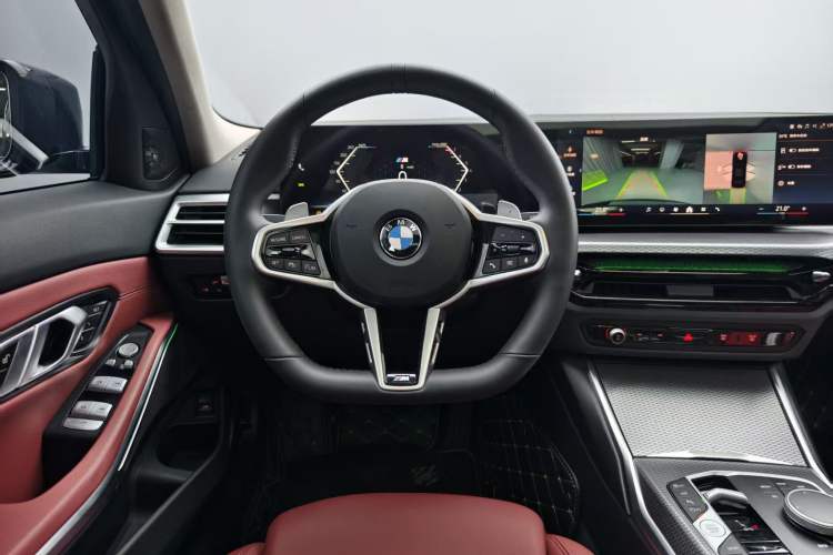 Used BMW 3 Series 2025 330Li M Sport Shadowline Package Steering Wheel