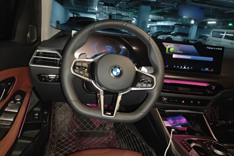 Used BMW 3 Series 2025 330Li M Sport Shadowline Package Steering Wheel