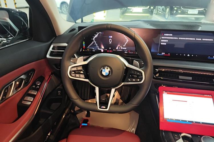 Used BMW 3 Series 2025 325Li M Sport Package Steering Wheel