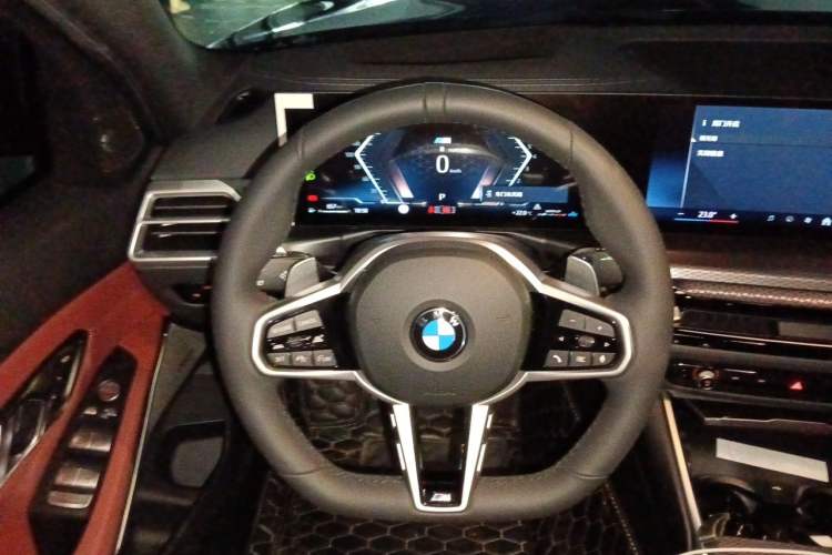 Used BMW 3 Series 2025 330i M Sport Night Edition Package Steering Wheel
