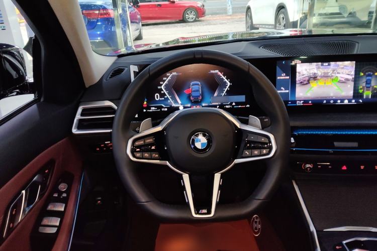 Used BMW 3 Series 2025 325Li M Sport Package Steering Wheel