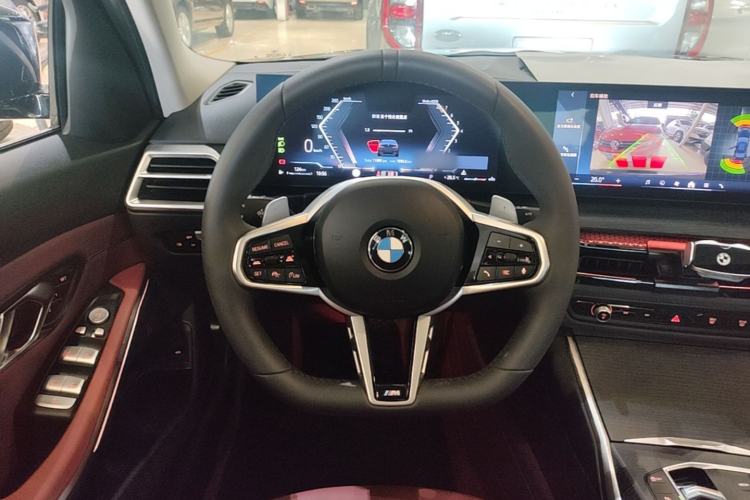 Used BMW 3 Series 2025 325Li M Sport Package Steering Wheel
