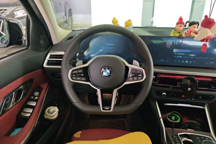 Used BMW 3 Series 2025 330Li M Sport Shadowline Package Steering Wheel