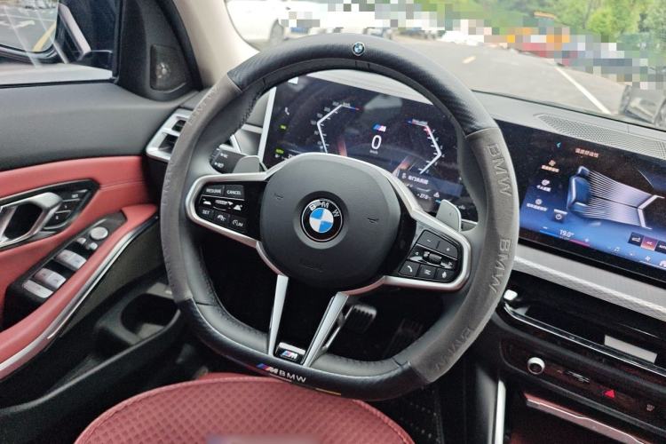 Used BMW 3 Series 2025 330Li M Sport Shadowline Package Steering Wheel