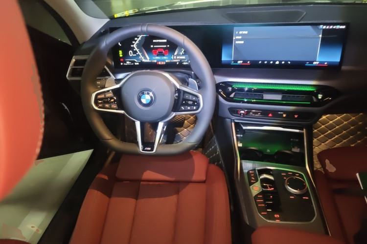 Used BMW 3 Series 2025 330Li M Sport Shadowline Package Steering Wheel