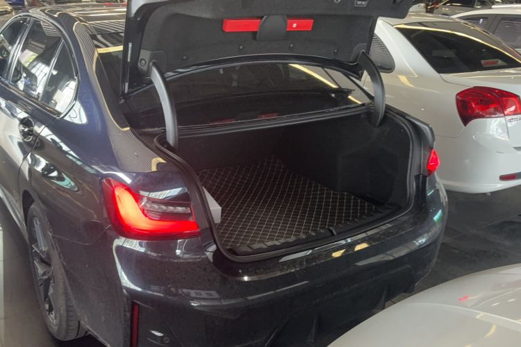 Used BMW 3 Series 2025 330Li M Sport Shadowline Package Trunk