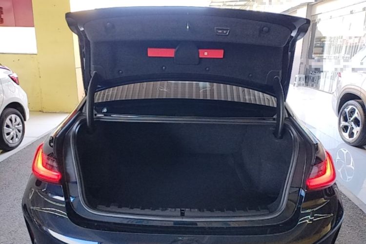 Used BMW 3 Series 2025 325Li M Sport Package Trunk
