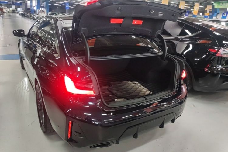 Used BMW 3 Series 2025 330Li M Sport Shadowline Package Trunk