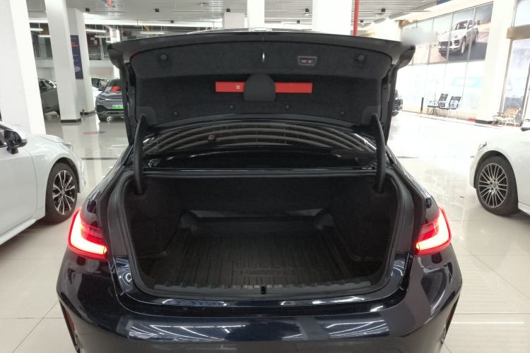 Used BMW 3 Series 2025 325Li M Sport Package Trunk