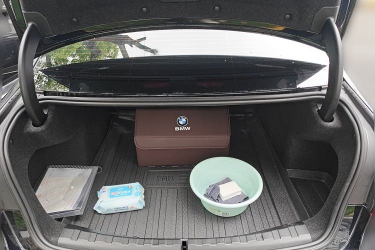 Used BMW 3 Series 2025 325Li M Sport Package Trunk