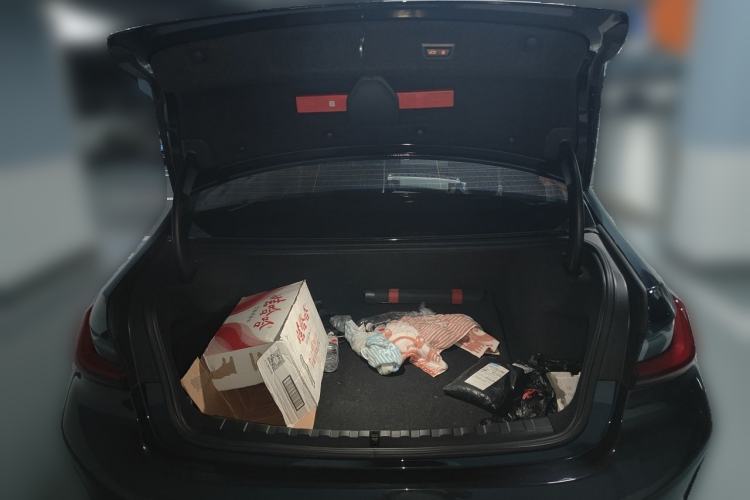 Used BMW 3 Series 2025 330Li M Sport Shadowline Package Trunk