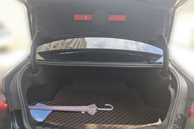 Used BMW 3 Series 2025 325Li M Sport Package Trunk