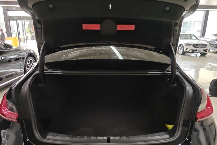 Used BMW 3 Series 2025 330i M Sport Night Edition Package Trunk