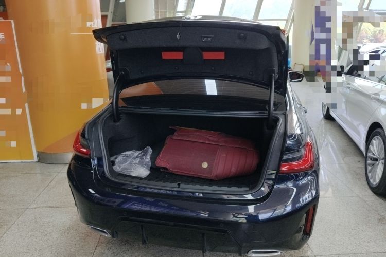 Used BMW 3 Series 2025 325Li M Sport Package Trunk