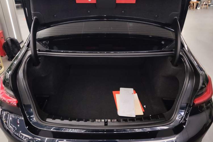 Used BMW 3 Series 2025 330Li M Sport Shadowline Package Trunk