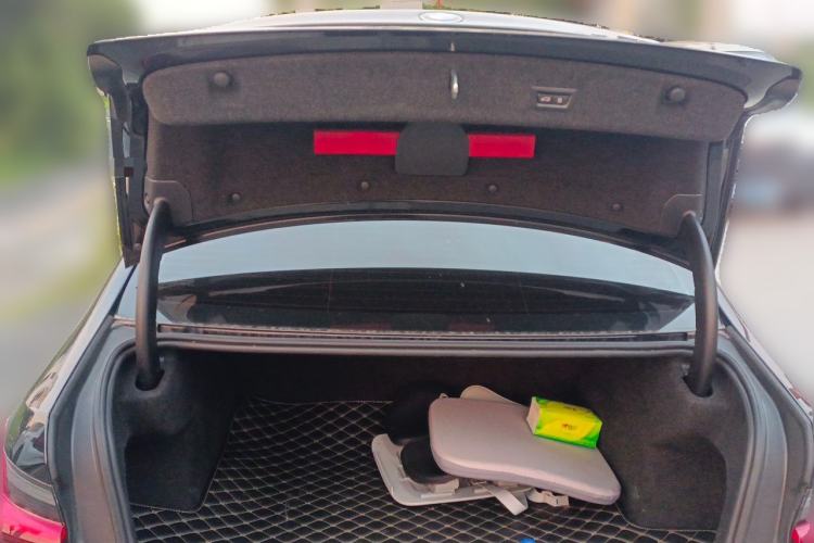Used BMW 3 Series 2025 330Li M Sport Shadowline Package Trunk
