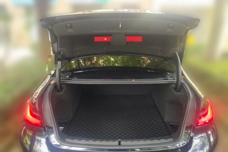 Used BMW 3 Series 2025 325i M Sport Package Trunk