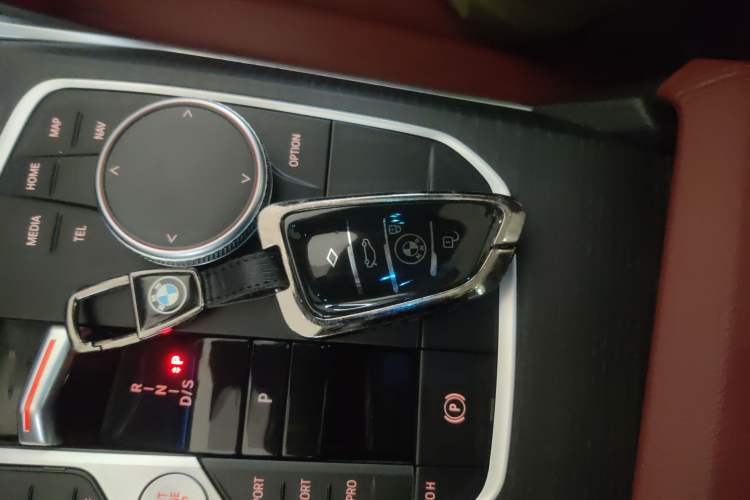 Used BMW 3 Series 2025 325Li M Sport Package Vehicle Key