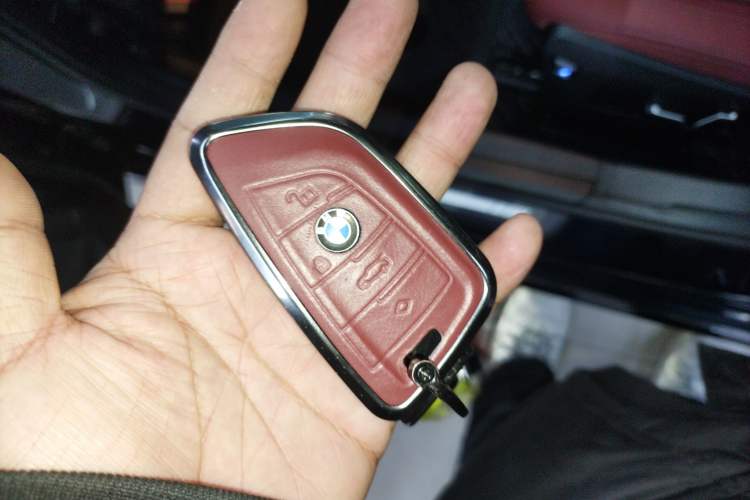 Used BMW 3 Series 2025 325Li M Sport Package Vehicle Key