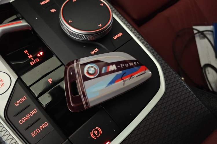 Used BMW 3 Series 2025 330Li M Sport Shadowline Package Vehicle Key