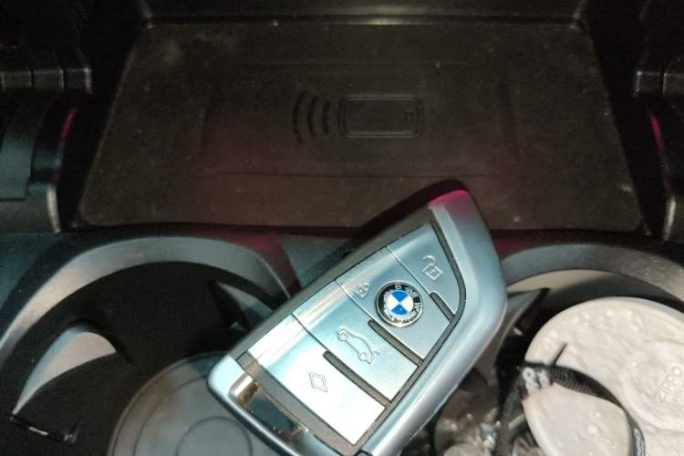 Used BMW 3 Series 2025 325Li M Sport Package Vehicle Key
