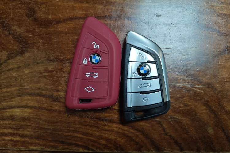 Used BMW 3 Series 2025 325Li M Sport Package Vehicle Key