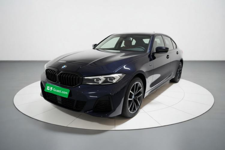BMW 3 Series 2025 330Li M Sport Shadowline Package