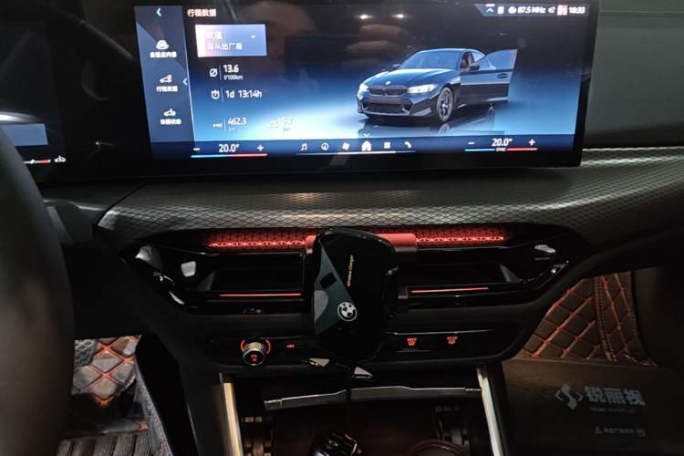 Used BMW 3 Series 2025 330Li M Sport Shadowline Package Audio And AC Panel