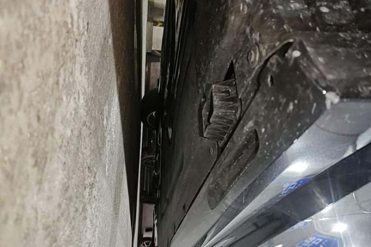 Used BMW 3 Series 2025 330Li M Sport Shadowline Package Chassis Front Left