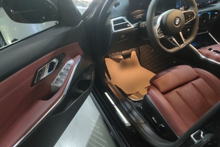 Used BMW 3 Series 2025 325Li M Sport Package Driver Seat