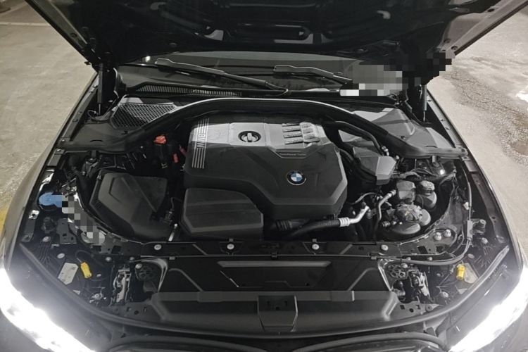 Used BMW 3 Series 2025 330Li M Sport Shadowline Package Engine Bay