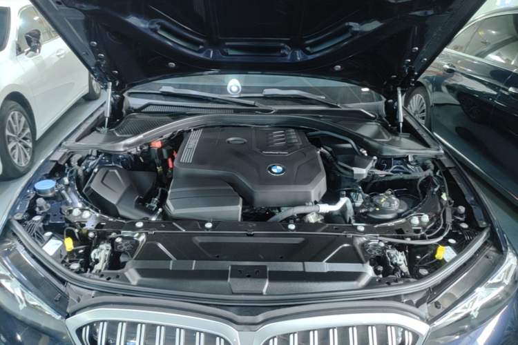 Used BMW 3 Series 2025 325Li M Sport Package Engine Bay