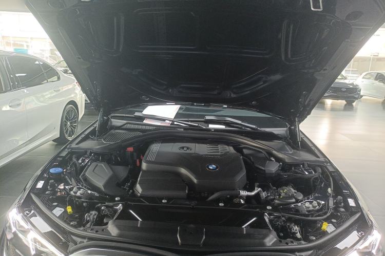 Used BMW 3 Series 2025 325Li M Sport Package Engine Bay