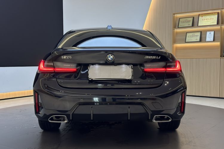 Used BMW 3 Series 2025 325Li M Sport Package Exterior 11