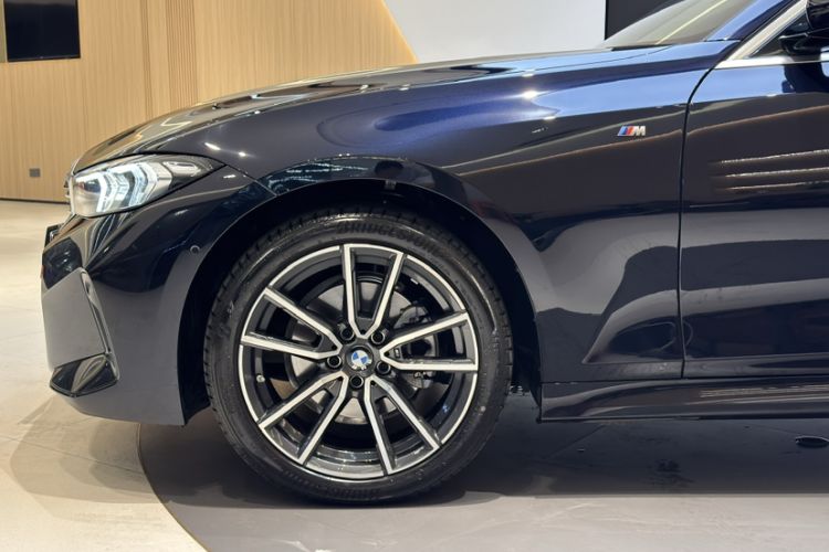 Used BMW 3 Series 2025 325Li M Sport Package Exterior 3