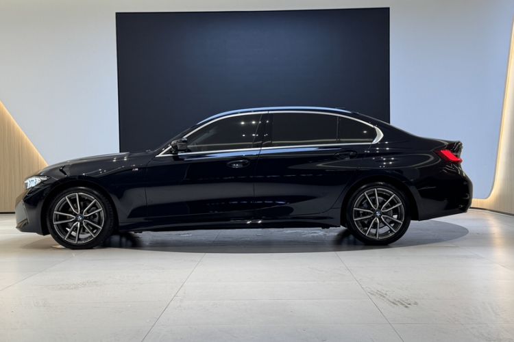 Used BMW 3 Series 2025 325Li M Sport Package Exterior 7