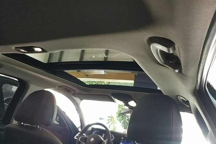 Used BMW 3 Series 2025 325Li M Sport Package Headliner