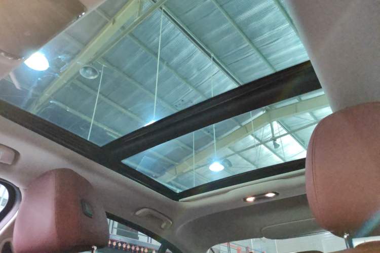 Used BMW 3 Series 2025 325Li M Sport Package Headliner