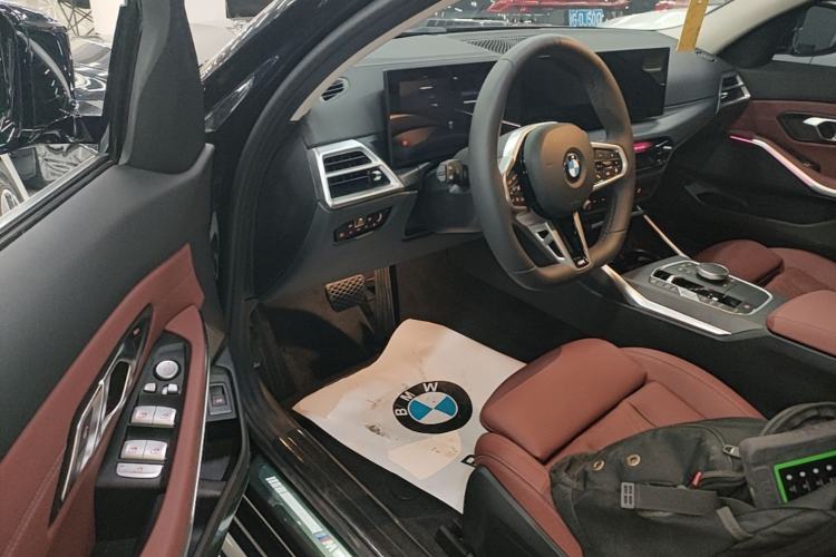 Used BMW 3 Series 2025 325Li M Sport Package Left Front Seat