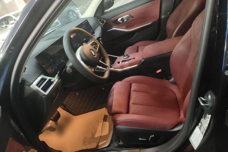 Used BMW 3 Series 2025 325Li M Sport Package Left Front Seat